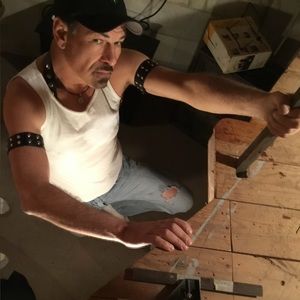 Meet your Posher, Robert